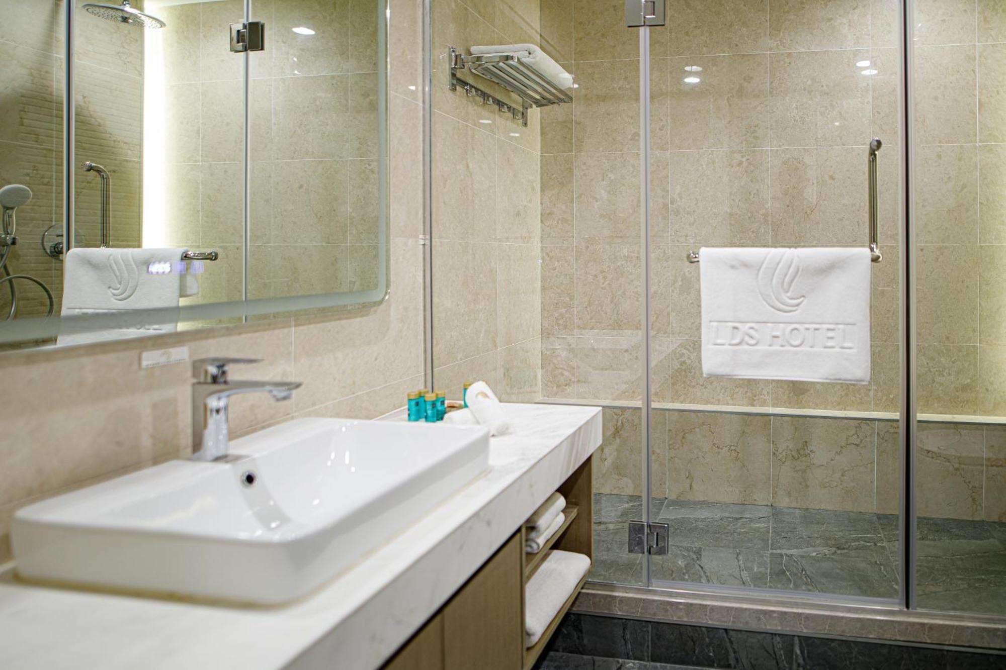 Lds Hotel Beograd Eksteriør billede